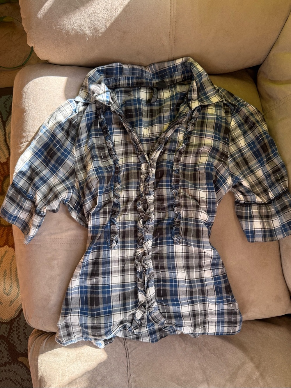 Vintage Y2K Nine West Blue and White Plaid Ruffle-Front Blouse